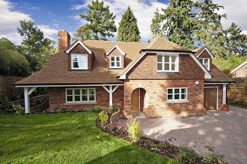 New build chalet bungalow in Henley-on-Thames.